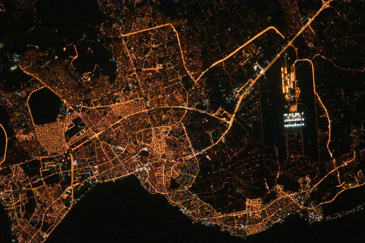 Antalya'nın Lara ve Konyaaltı semtlerinde yoğun ışık kirliliği 