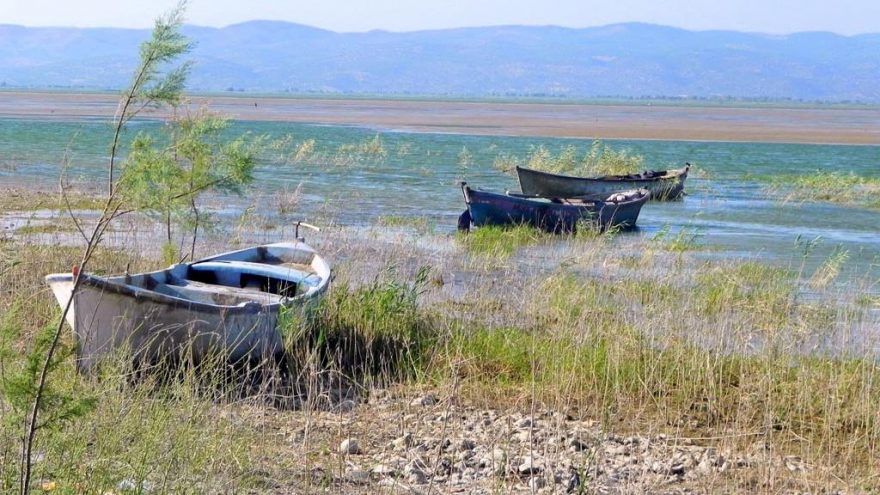 Göllerimiz kuruyor sulak alanlarımız kayboluyor