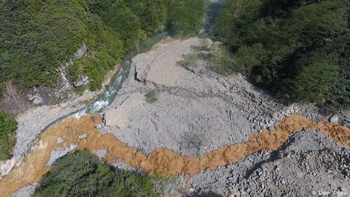 Kamilet Vadisi dereleri çamur akıyor