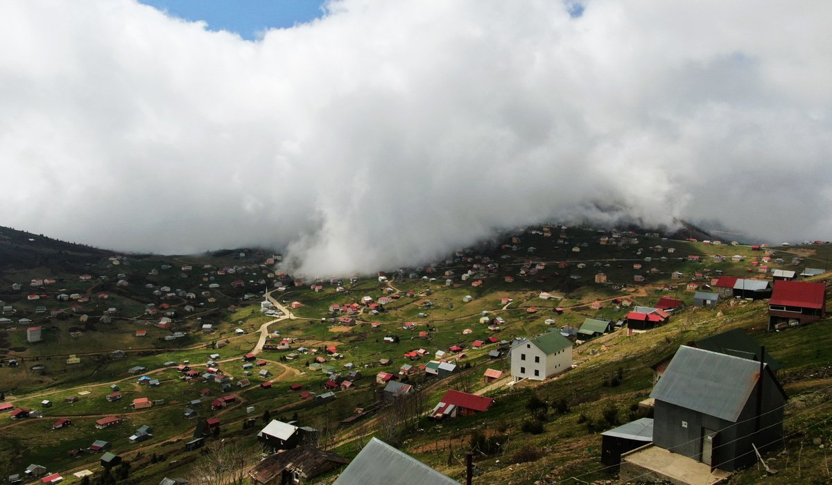 Burası artık yayla değil kaçak yapılaşmanın en çarpıcı örneği