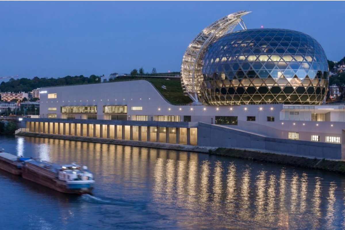 Enerjisini Güneşten Sağlayan Seine Musicale